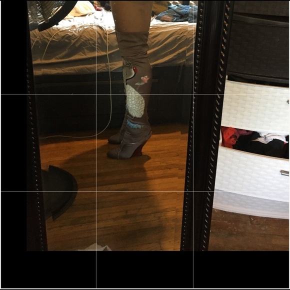 Saint Laurent designed by Tom Ford - Picture 6 of 7